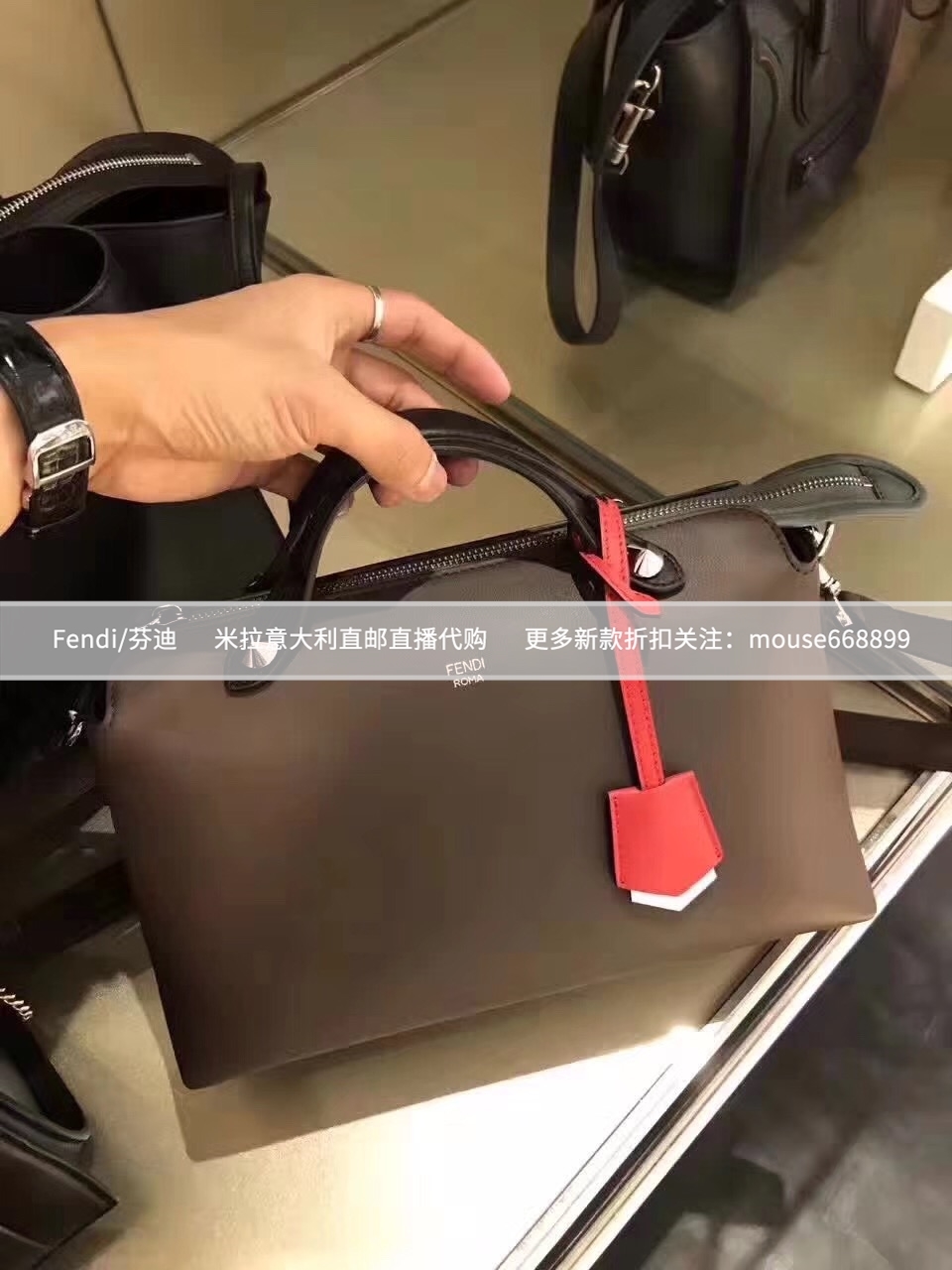 FENDI/·ÒµÏ by the way »ÒÉ«²¨Ê¿¶ÙţƤСµõÅÆÊÖÌáµ¥¼çб¿æ°üÅ®°ü