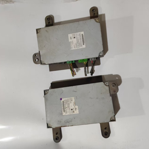 适配于沃尔沃XC60S60S60LV60S80LS90XC90攻防 放大器