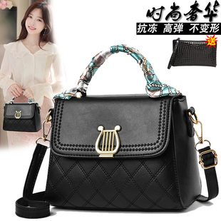 流行包女斜挎小包包2026新款潮时尚小方包韩版简约迷你单肩手提包