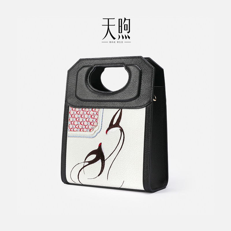 Pmsix女包妈妈包中国风旗袍包女
