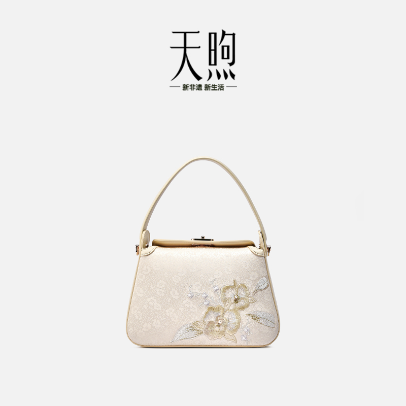 Pmsix女包中国风妈妈包旗袍包女