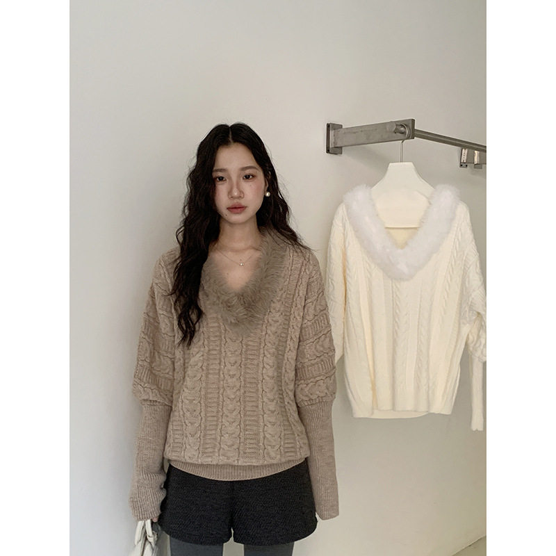 【漫步都柏林】歌铭复古蝙蝠袖毛领麻花针织衫女冬季V领毛衣J910C