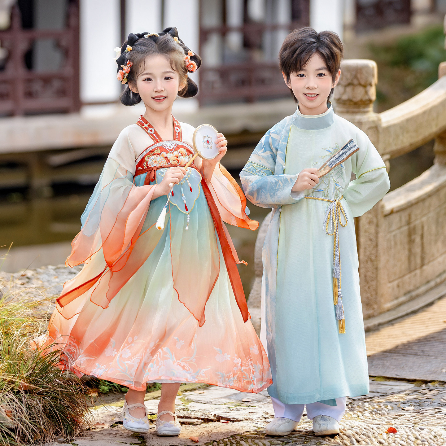 汉服男童2026新款春装小少爷唐装儿童国学服女童古风公主裙演出服