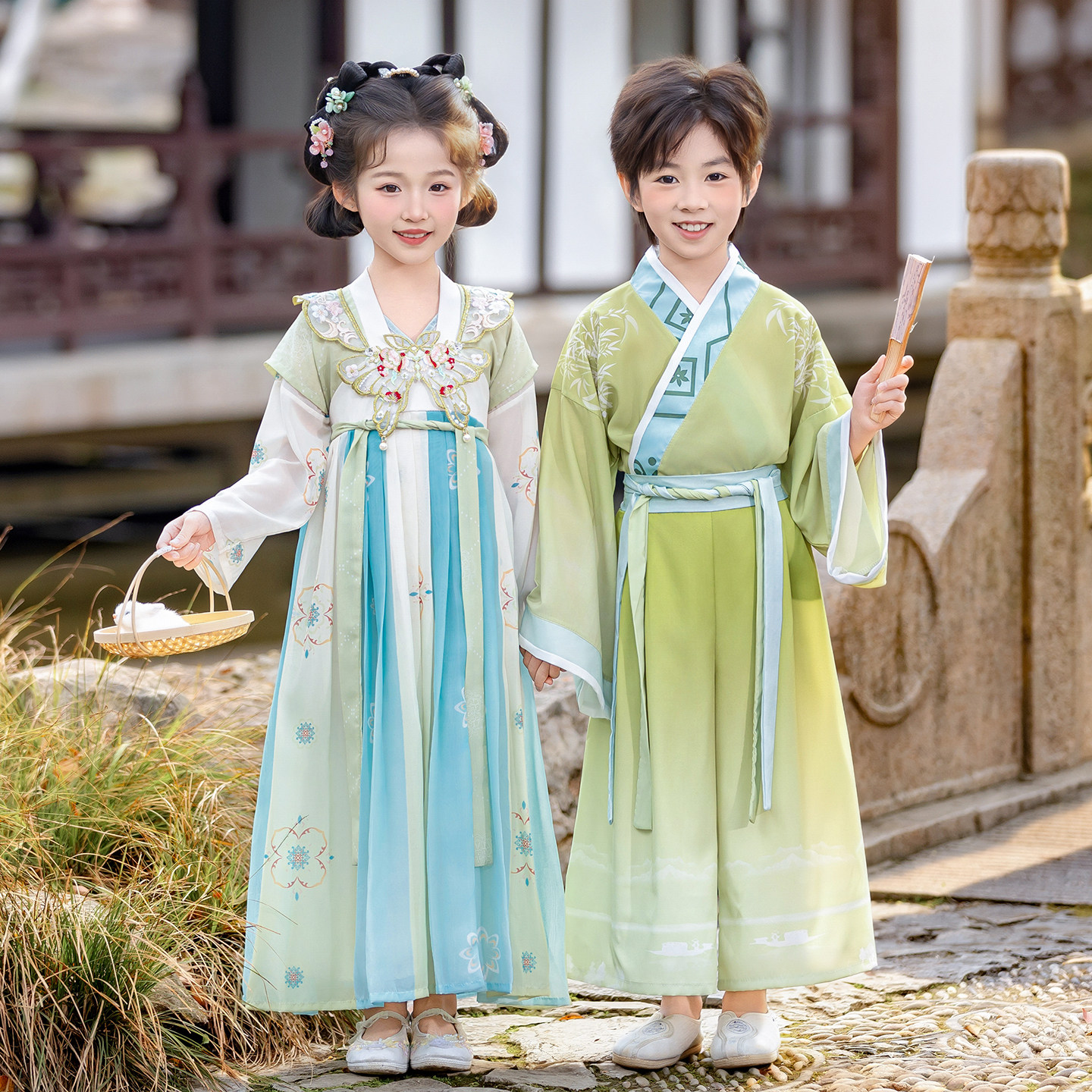 汉服男童女童2026春秋款儿童中国风古装国学服小学生开笔礼演出服