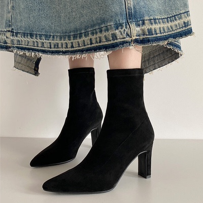气质粗跟高跟短靴女2025秋冬新款尖头绒面弹力瘦瘦靴显瘦细跟袜靴