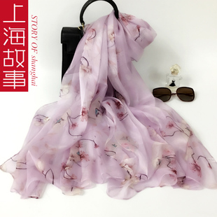 上海故事真丝丝巾女秋冬季桑蚕丝薄款花卉印花长方形披肩送礼围巾