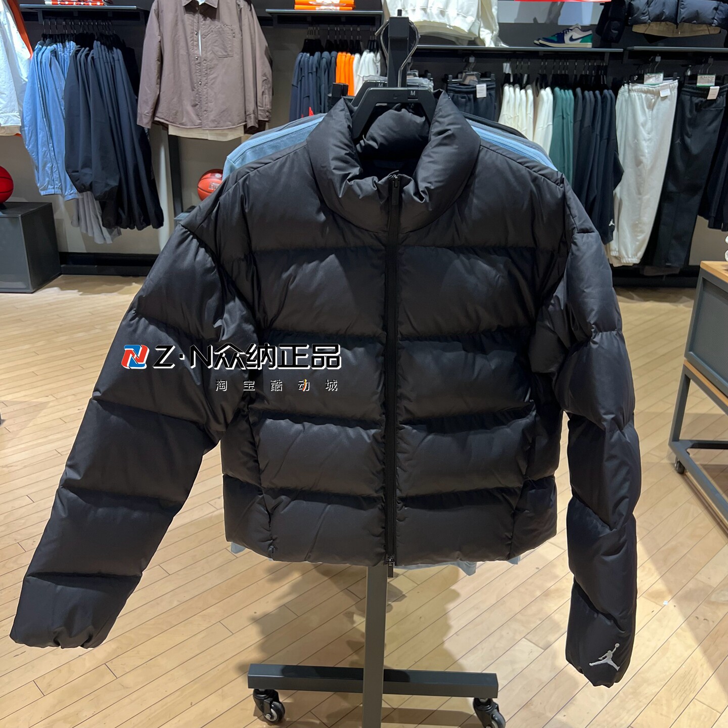 耐克JORDAN男立领保暖羽绒服外套