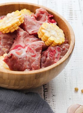 山姆   冰鲜黑猪汤骨1kg 脊骨筒骨肋排 顺丰冷链干冰