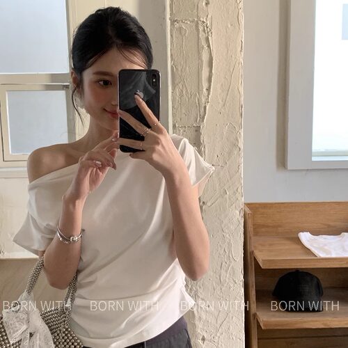 BORN WITH一字肩露肩短袖时尚百搭显瘦修身收腰夏季新款斜肩T恤女