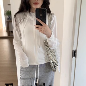 BORN WITH 白色防晒衣连帽拉链户外运动风轻薄凉感外套防晒服女款