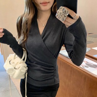 BORN 内搭打底衫 WITH T恤女褶皱收腰修身 气质上衣 交叉V领长袖