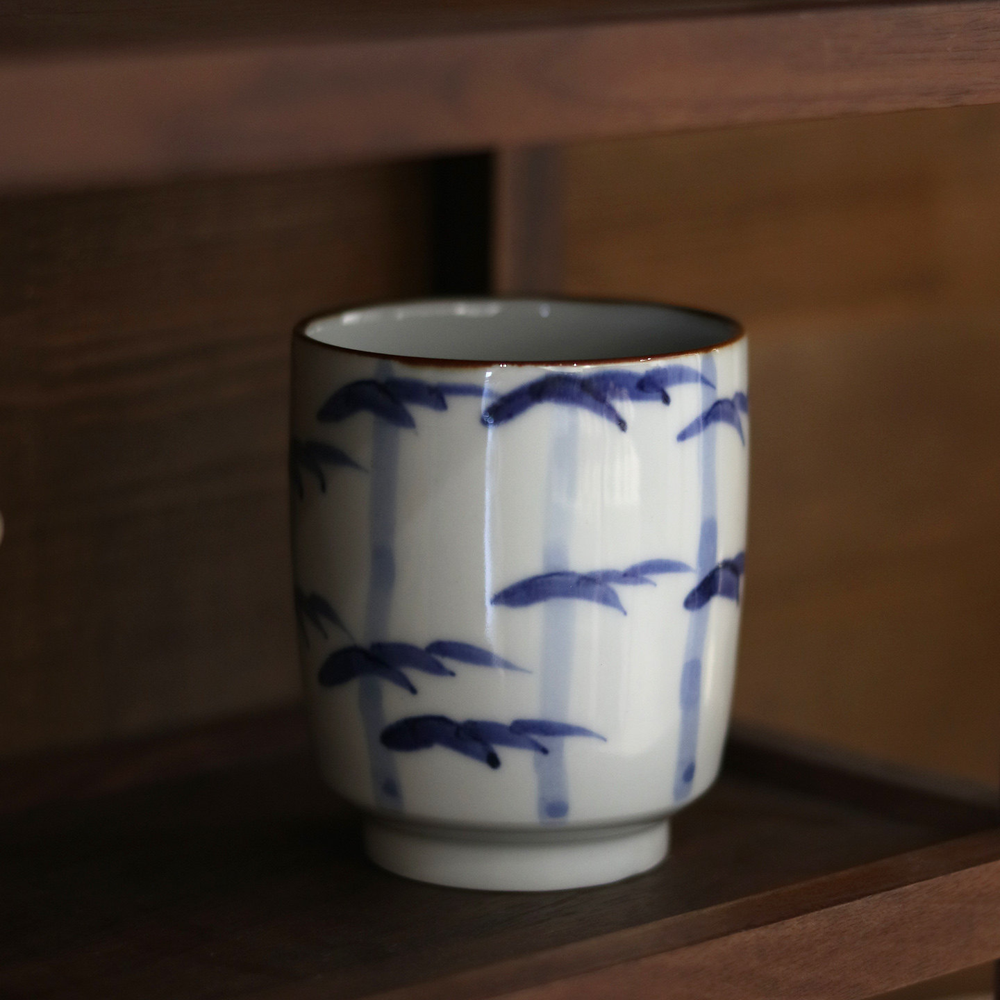 日本进口藏珍窑手绘竹子手作青花小杯子日式茶杯汤吞杯品茗主人杯