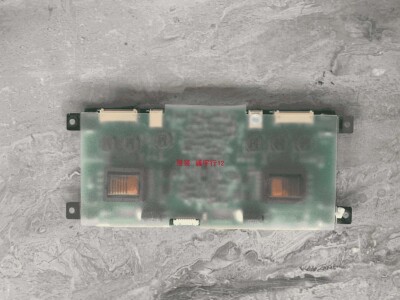 苹果A1081高压板U04I085.00  U041085.00屏LM201W01