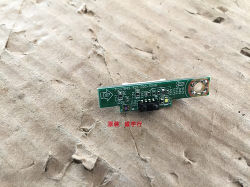 VIZIO D50n-E1遥控接收板715G7949-R01-000-004N