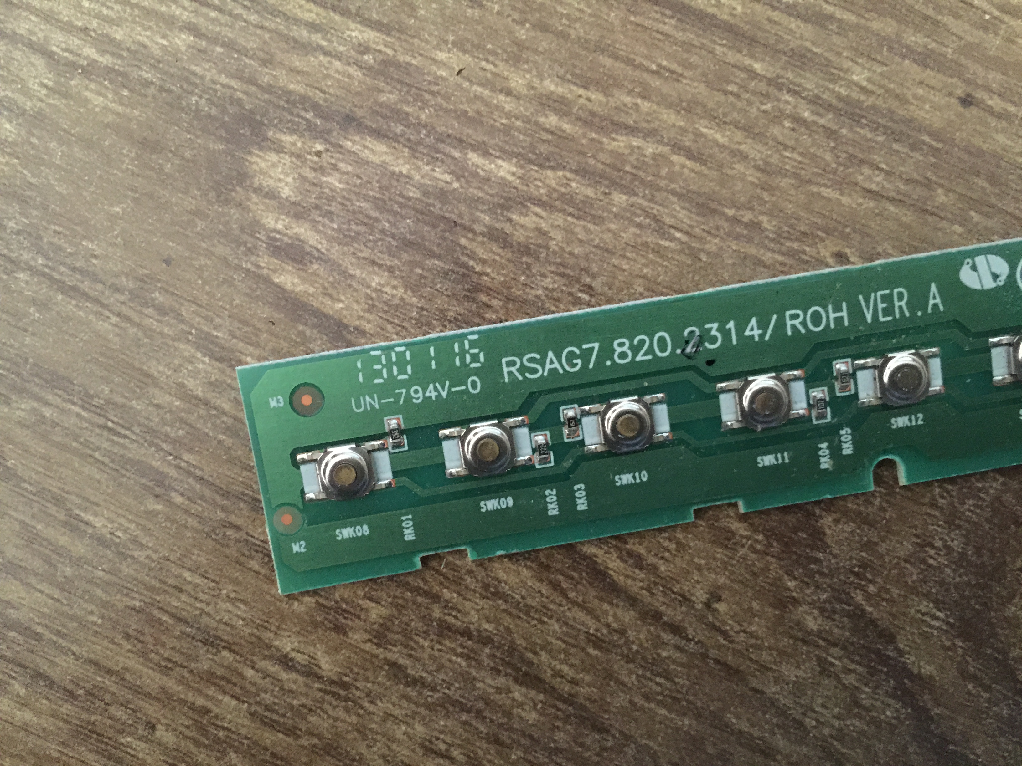 海信LED32K200按键板RSAG7.820.2314