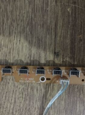 厦华LC-47R35按键板782.L42R27-050A