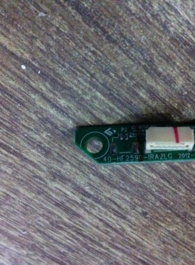 TCL L42F2550E遥控接收板 40-HF2590-IRA2LG