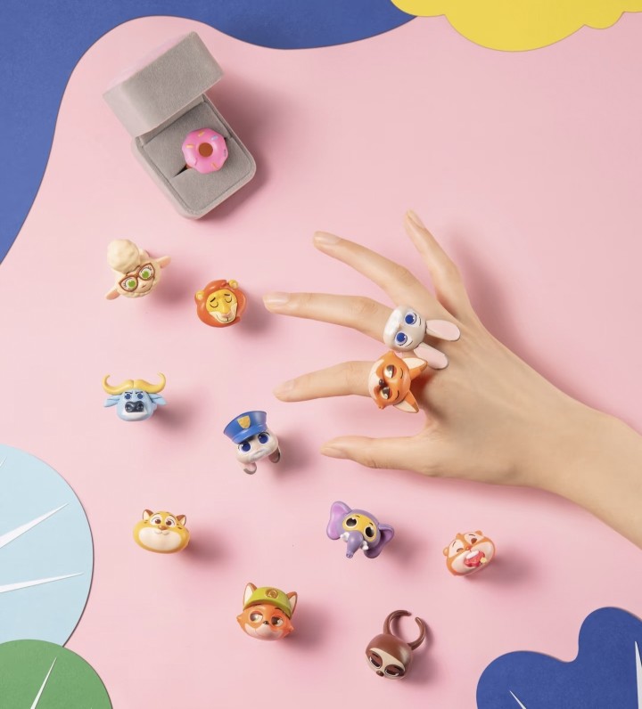 正版迪士尼系列疯狂动物城扭蛋萌粒戒指盲盒摆件手办礼物潮玩公仔