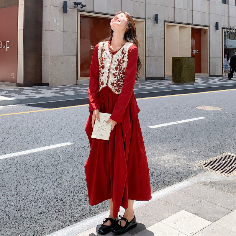 【档口】高品质钩花马甲+红色气质连衣裙C155-825-P175控258,女装套装/套裙,2C155