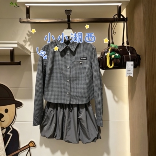 小熊25年秋冬款女士翻领小格子短款打底长袖衬衫 TTYC253802P 698