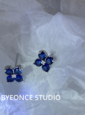 2023迷你深海蓝小花皓石耳钉轻奢ins小众设计简约闪砖耳饰1766