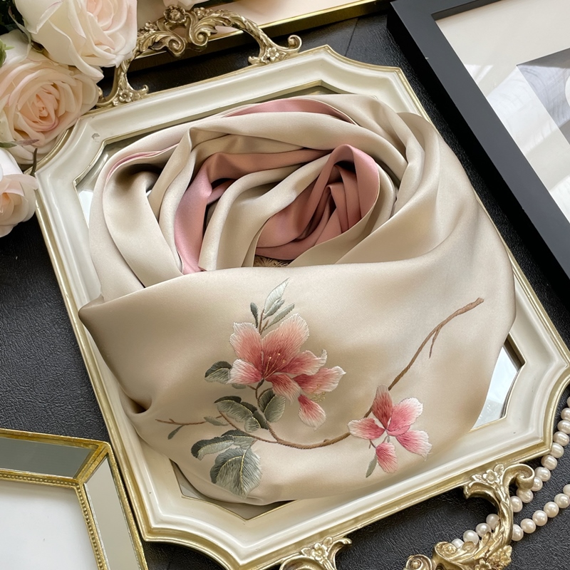 杜鹃花中国风高档真丝刺绣围巾女桑蚕丝旗袍苏绣花礼品丝巾披肩