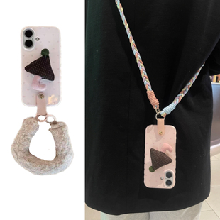 ins少女粉爱心立体蘑菇支架毛绒手腕带适用于苹果17手机壳iphone16promax斜挎绳15软14 13套12