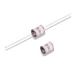 陶瓷气体放电管 防雷管 B5G070L 2R070 70V 5KA 5.5X6 原装正品