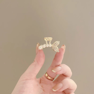 鱼尾珍珠小抓夹女夏季小号刘海夹前额精致半扎发夹子高级感夏季