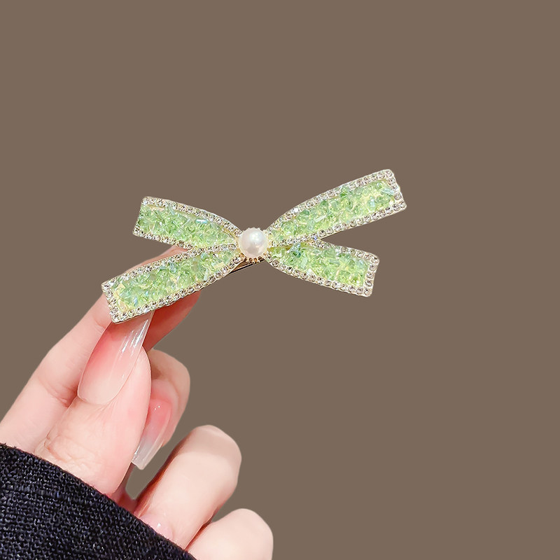 夏季新款侧边刘海夹子氛围感碎发鸭嘴夹绿色时尚水晶蝴蝶结发夹女