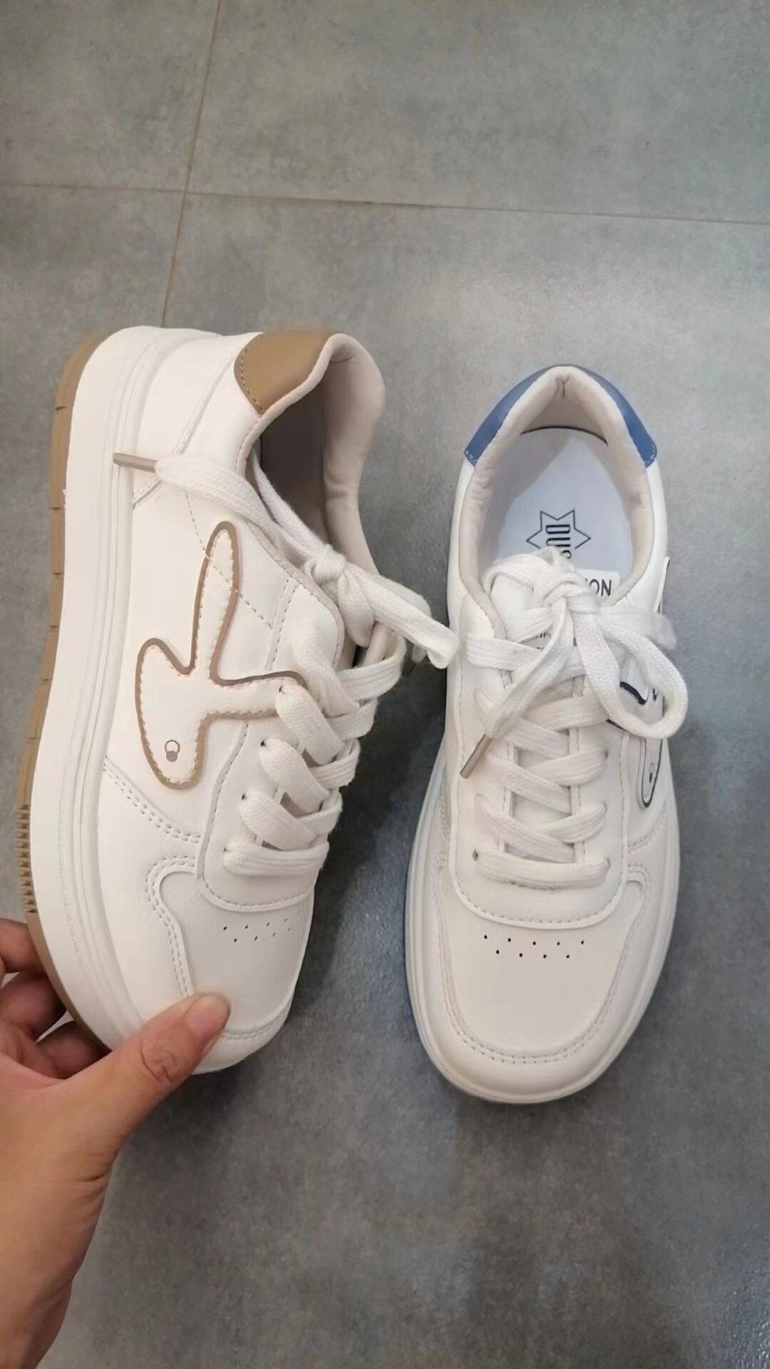 大东小白鞋板鞋2023年秋季新款休闲小白鞋系带低平底圆头女鞋7537