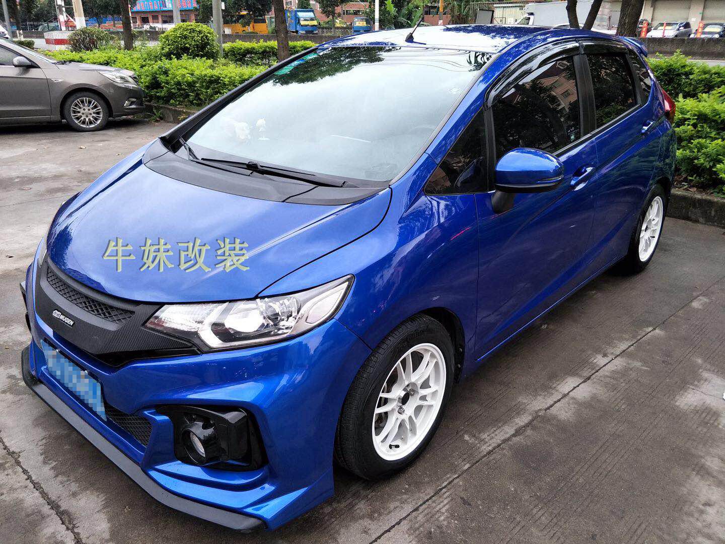 台产 14款新飞度FIT GK5 无限MUGEN款大包围 分体前杠配无标中网
