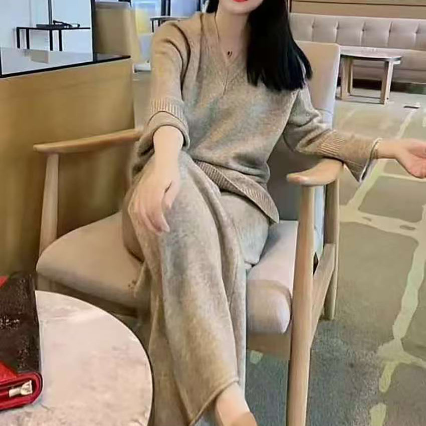 高端2025冬季新款羊驼绒针织毛衣套装宽松慵懒风羊绒阔腿裤两件套