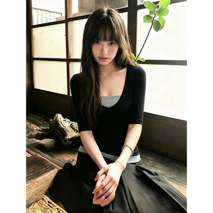 黑色撞色拼接中袖T恤女夏季2026新款修身显瘦假两件莫代尔棉上衣
