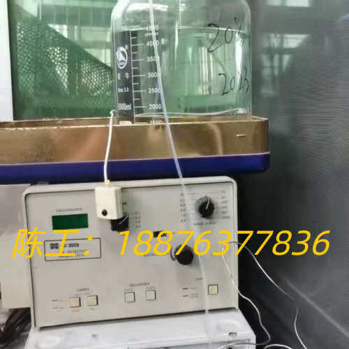紫外检测器，品牌未知。搭配岛津LC-10A泵价格3000元。议价