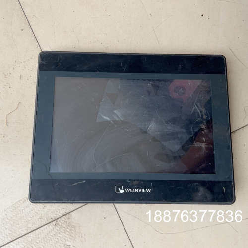 出威纶触摸屏一台，型号TPC6102i，V6WV，成色如图实议价