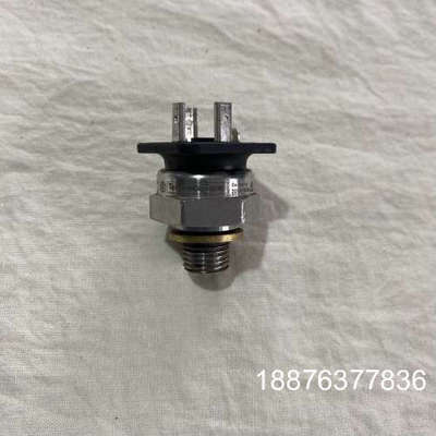 压力传感器XMLP250BC72，德国原装进口，全新未议价