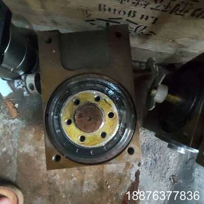 分割器RU70DF081802RSXZⅤWA，拆机件，实物图议价
