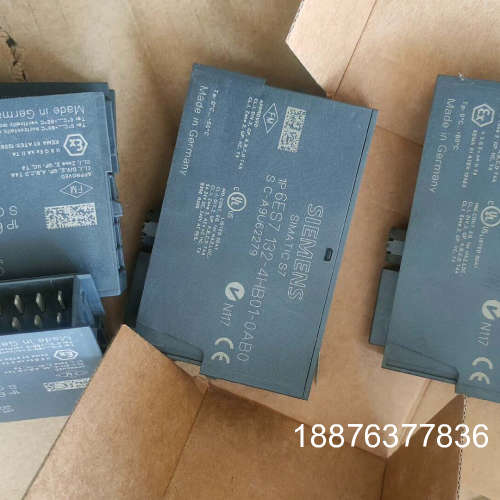 6ES7 131-4BB01-0AA0 全新无包装，新的。议价