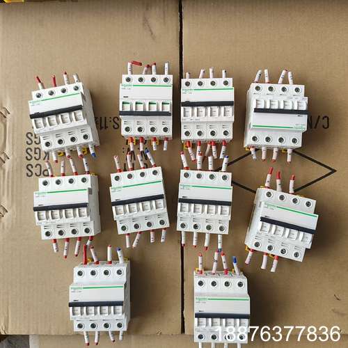 空开 IC65N  4P  C32A  设备拆机10个议价