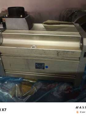 三菱7KW伺服电机，HC703BS-SW一台，全新库存机，需议价