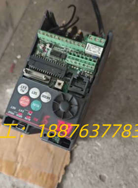 三菱变频器 FR-E720-0.4K 三相220V 实物图功议价