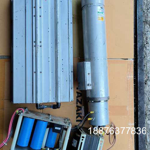 LiNX领新镭射机放大器 0633-582-00二手拆机实物