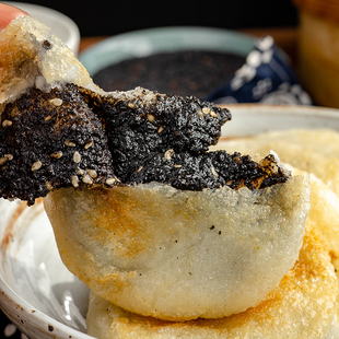 浙江特产传统糕点心纯糯米黑芝麻糖手工麻糍粑红糖烤饼早餐半成品