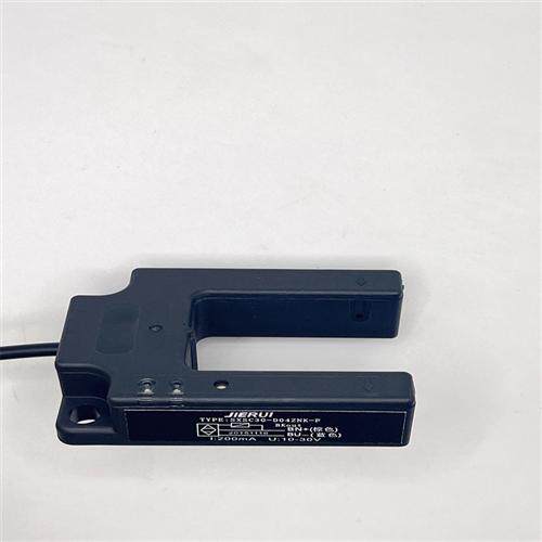 全新SHU30-M31DNP-F电梯平层感应光电开关ZPK-F SXSC30-D04ZNK/F1