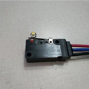 原装正品 OMRON微动开关D2VW-5L2A-1M 假一罚十