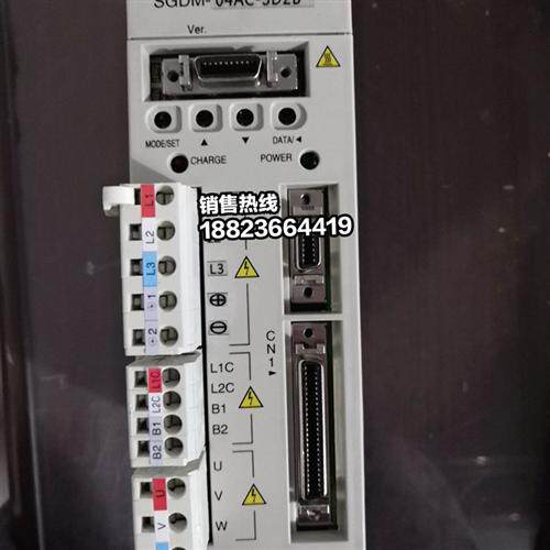 JUSP-2R1AA-SD7 安川伺服驱动器  全新原装 质保1年