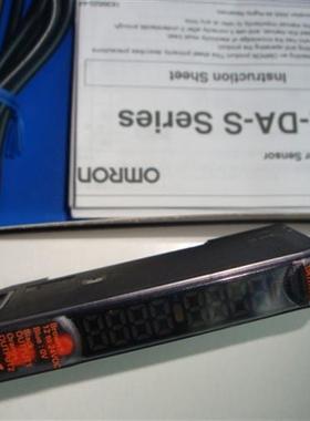 原装OMRONE3X-DA11-S E3X-DA41-S光纤放大器