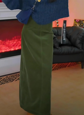 法式绿色灯芯绒A字半身裙女2025秋冬新款高腰显瘦中长款包臀裙子