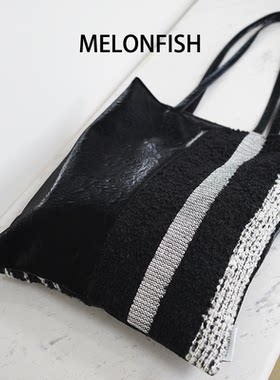 MELONFISH『黑拼黑白条纹』新中式拼接进口面料通勤电脑包健身包s